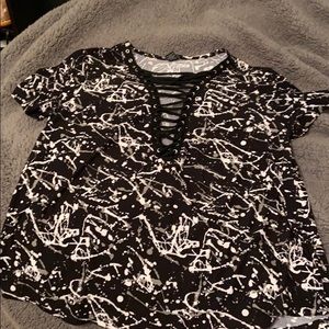 Rue 21 XL criss cross top